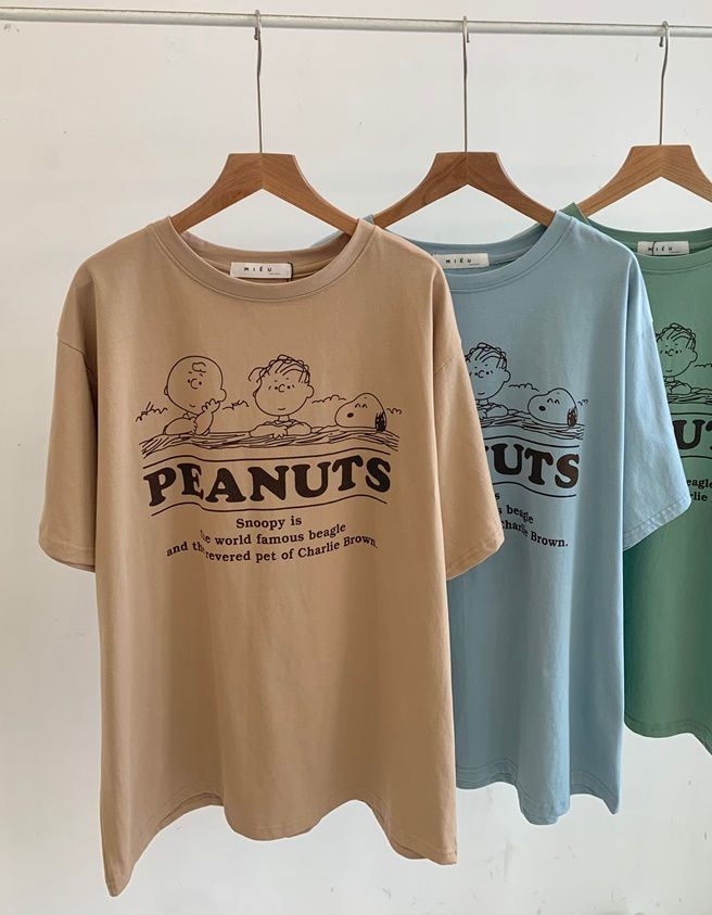 TM Peanuts Snoopy
