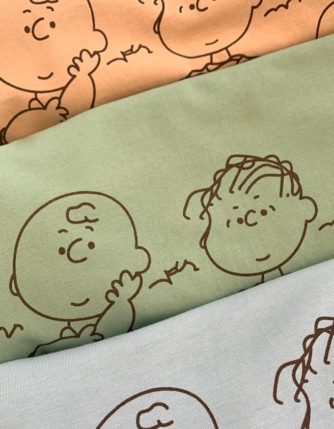 TM Peanuts Snoopy