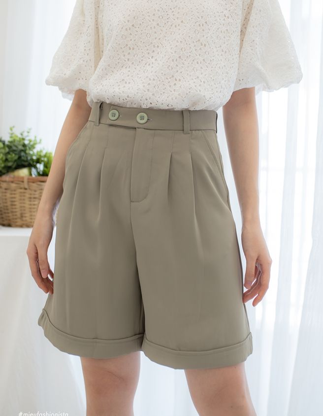 Pretty Short Pant