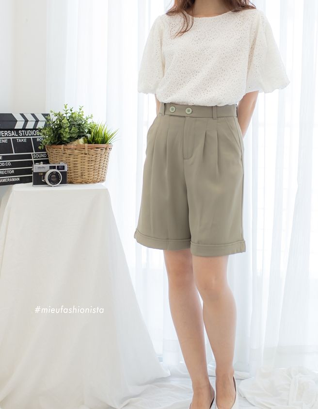 Pretty Short Pant
