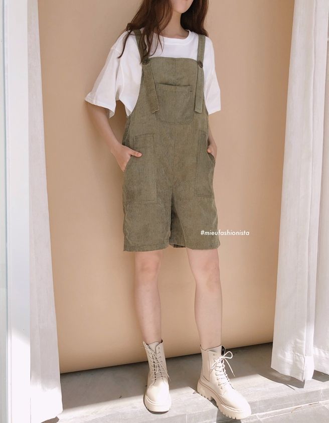 Velvet Short Bib