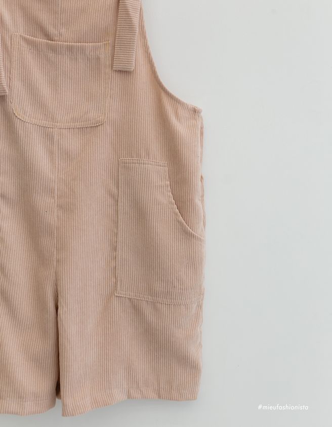 Velvet Short Bib