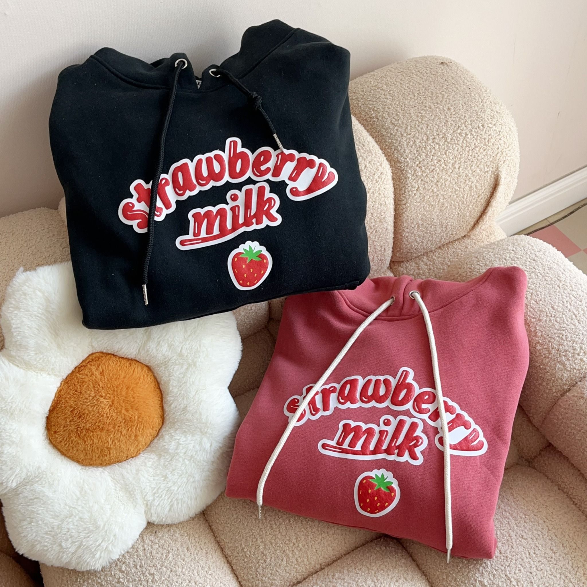  ÁO HOODIE STRAWBERRY 