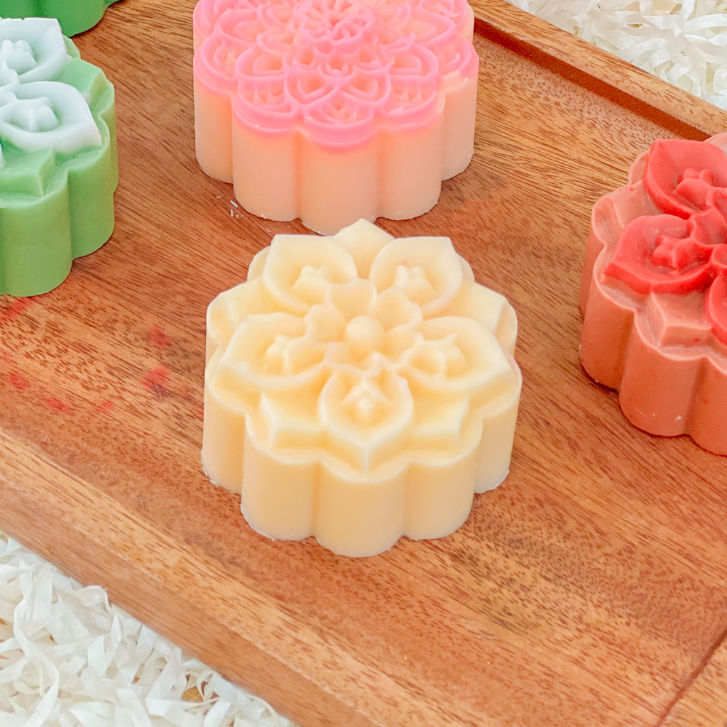 Sáp đuổi côn trùng hình bánh trung thu