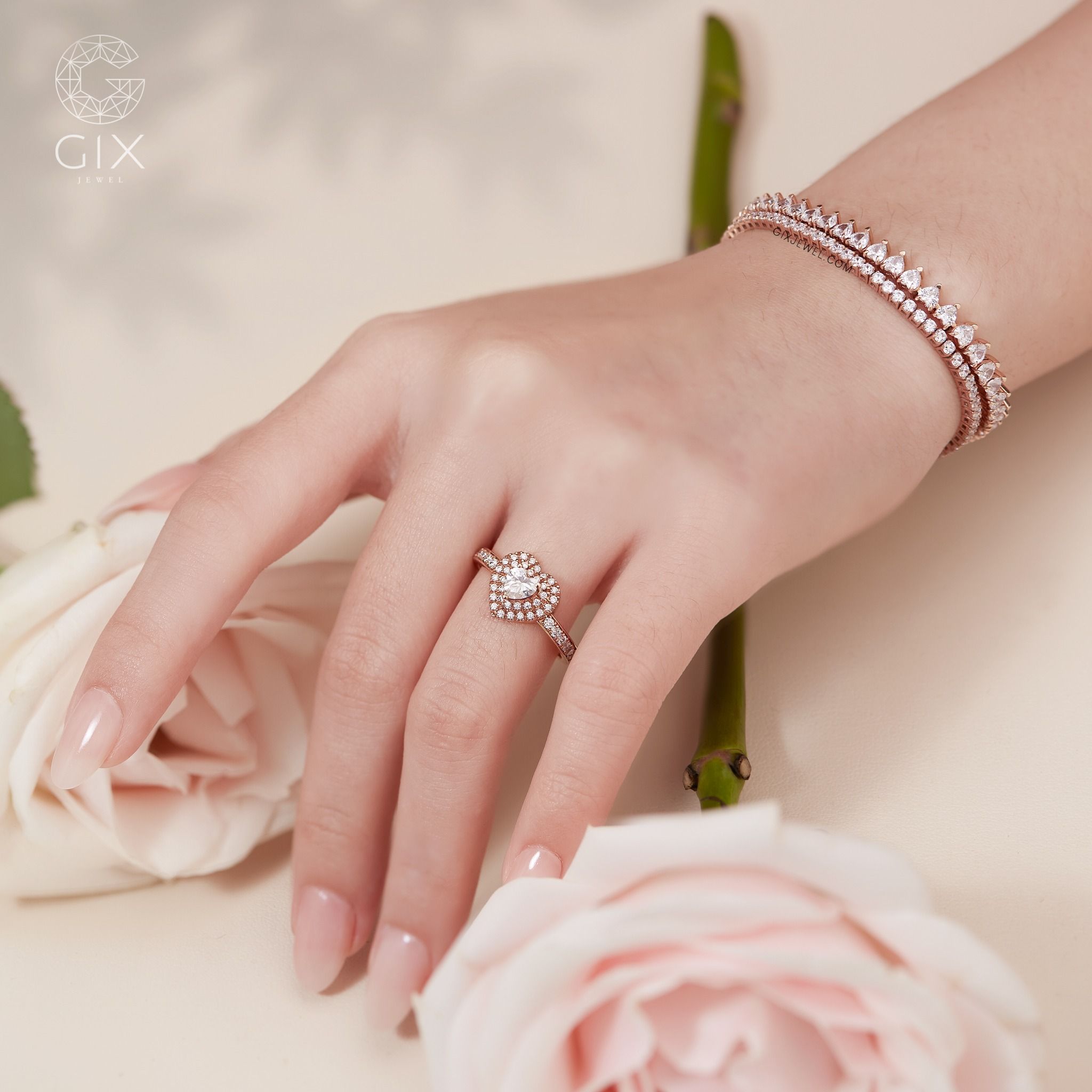 Nhẫn kim cương cầu hôn nữ đẹp vàng trắng 18k kim cương trái tim infinity love Gix Jewel
