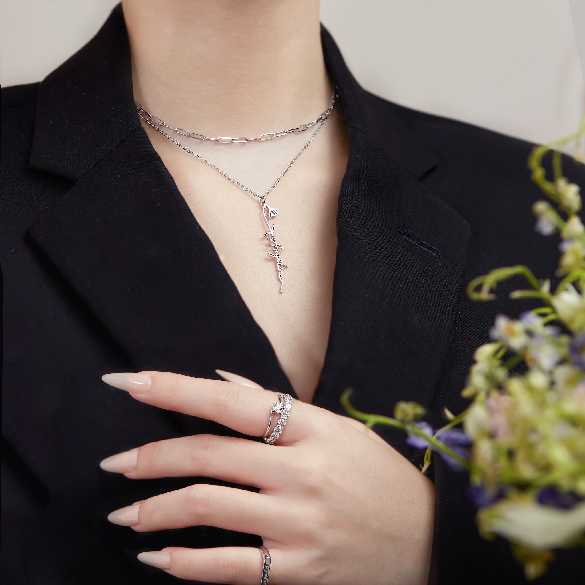 Vòng cổ mặt chữ vàng 18k bạc cao cấp khắc tên cho nữ đính kèm hình hoa Chuông Tuyết tháng 1 Gix