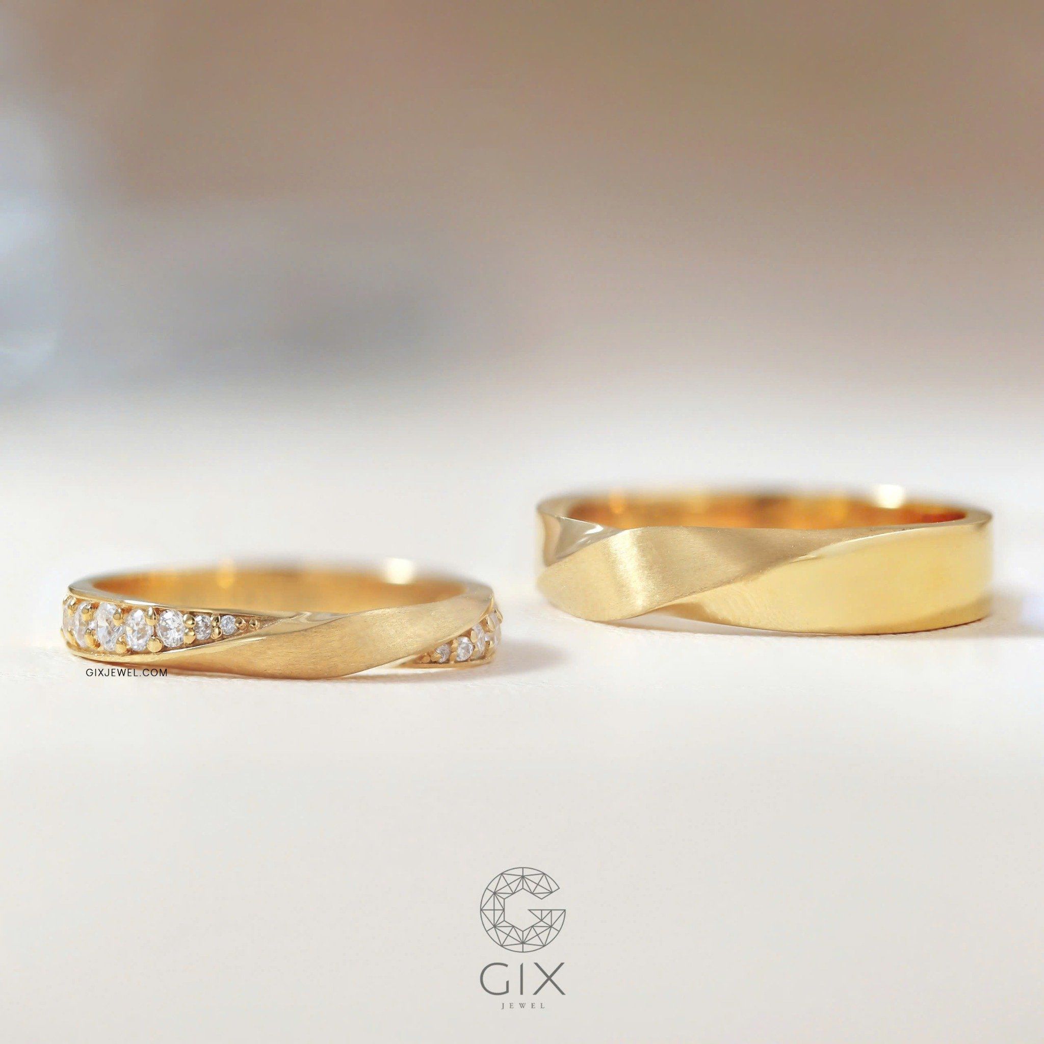 Nhẫn cưới vàng 18k đính kim cương đơn giản đẹp Gix - GCR25050060