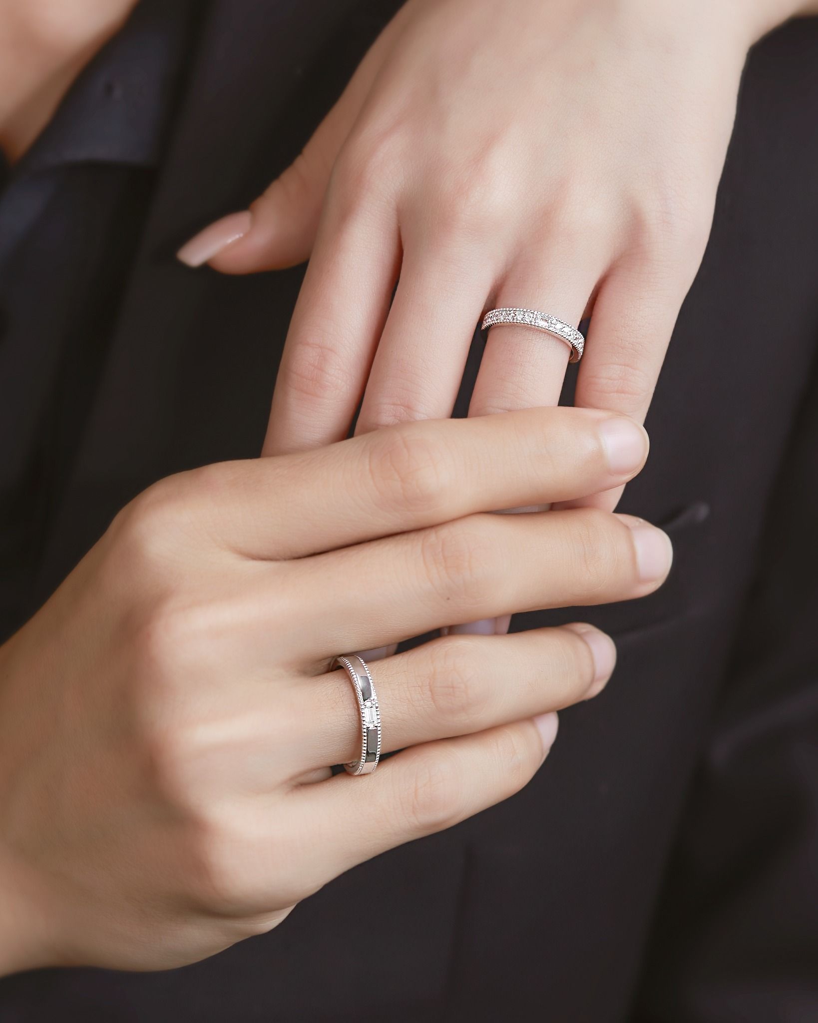 Cặp nhẫn cưới vàng tây 14k kiểu Hàn Quốc đính hột xoàn đẹp Gix Jewelry
