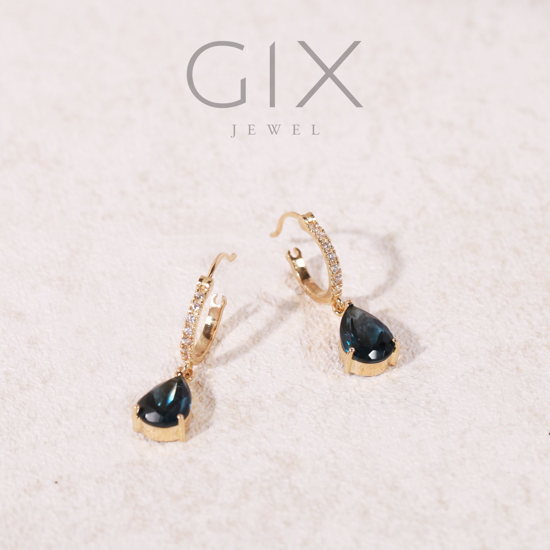 Bông tai cho mẹ khoen tròn vàng 18k tòng teng đá phong thuỷ topaz sang trọng Gix