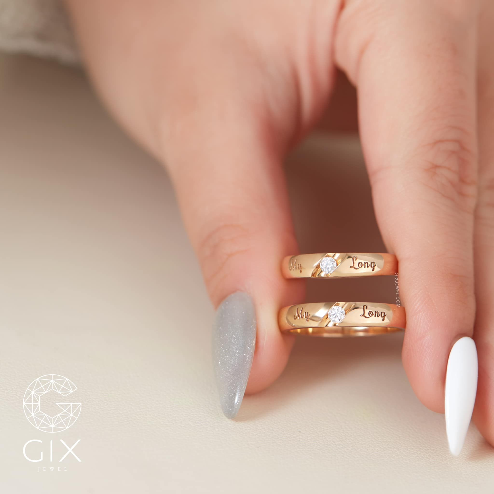 Nhẫn cưới đẹp vàng tây 18k uy tín đính kim cương thật khắc chữ Gix Jewel