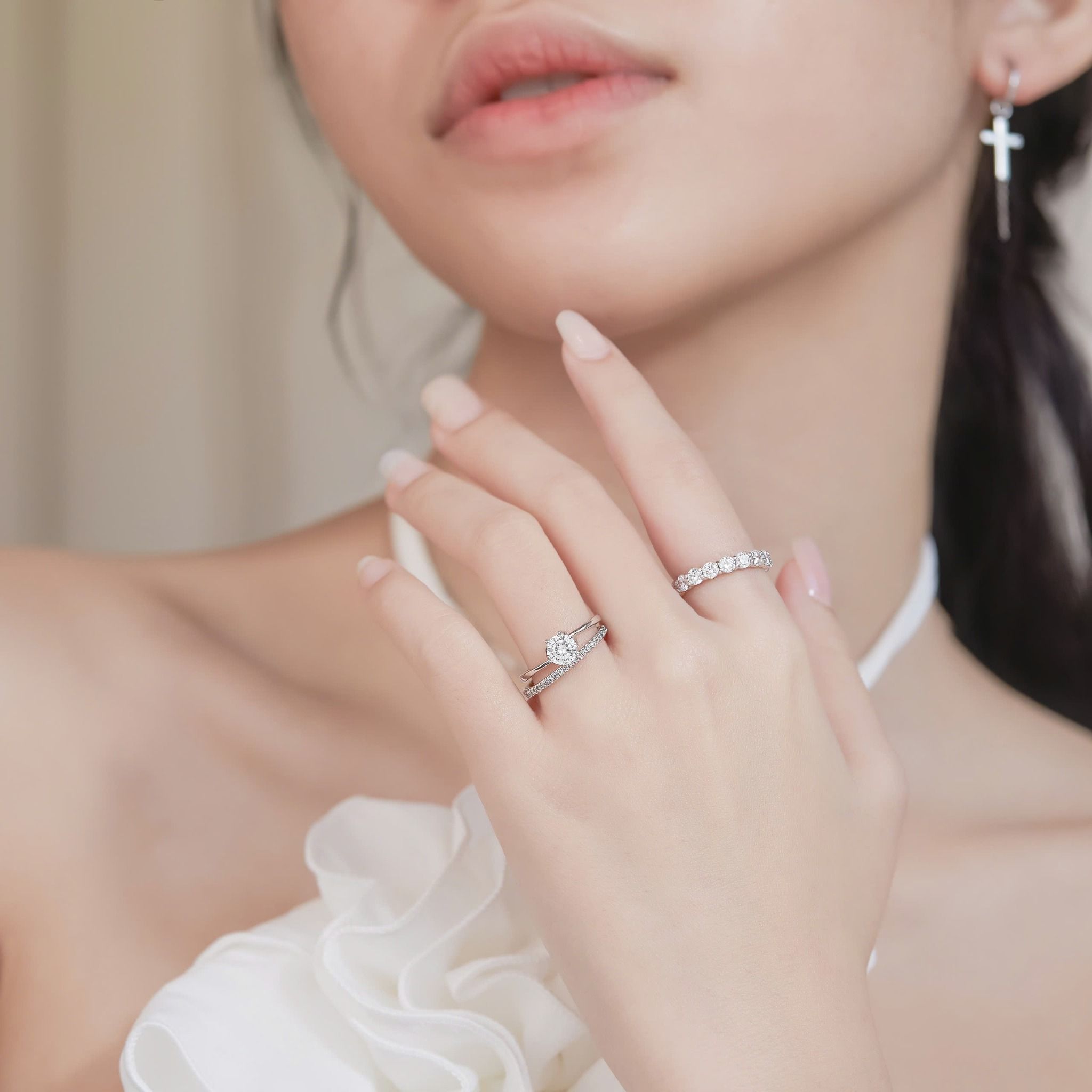 Mẫu nhẫn cầu hôn đơn giản vàng trắng 10k đẹp nhất đính kim cương Gixjewel
