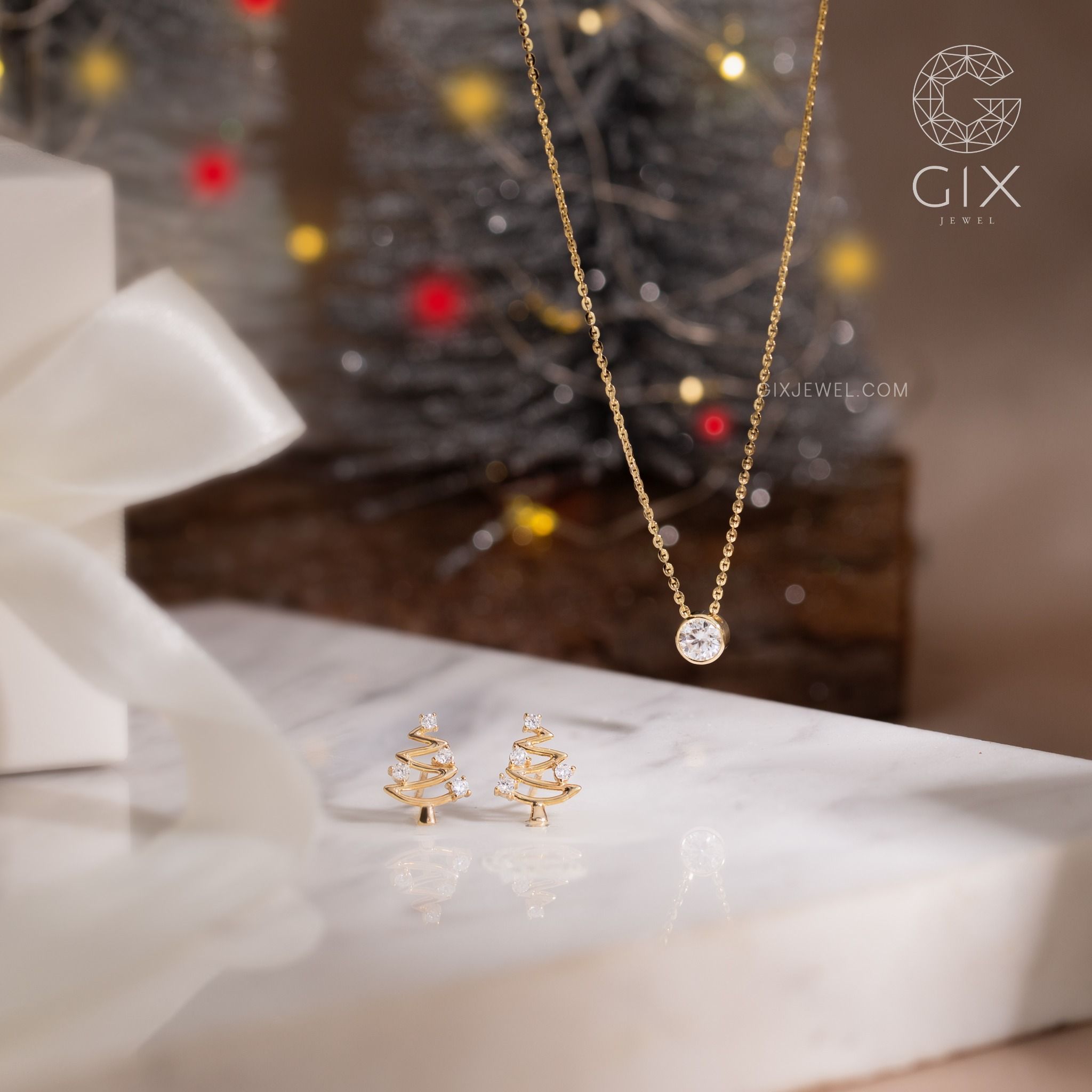 Bông tai cho bé gái sơ sinh cute bạc s925 mạ vàng trắng hình cây thông noel Gix Jewel