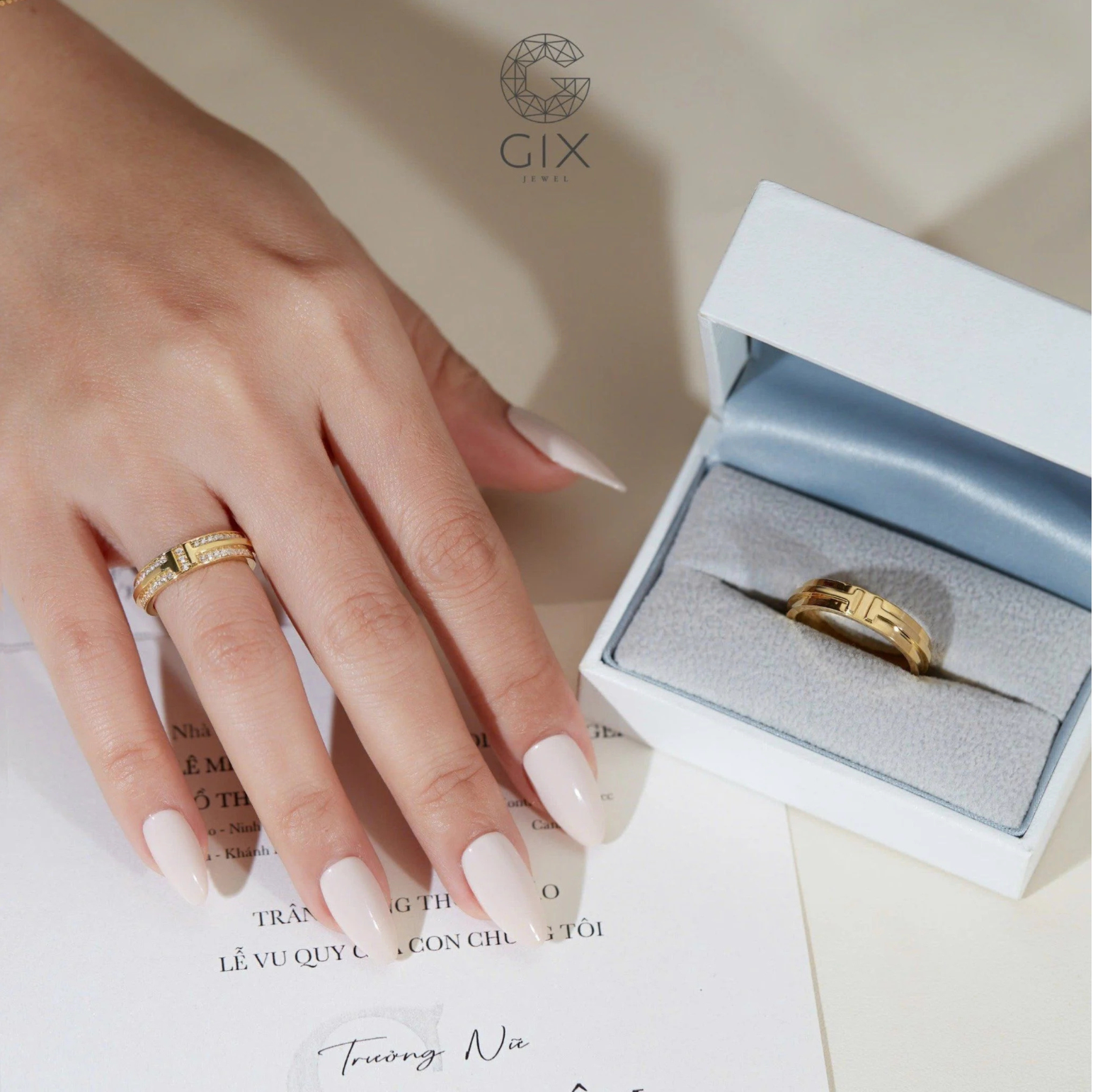 Nhẫn cưới luxury vàng 610 đẹp đính full hột xoàn tấm Gix Jewel - GCR25050105