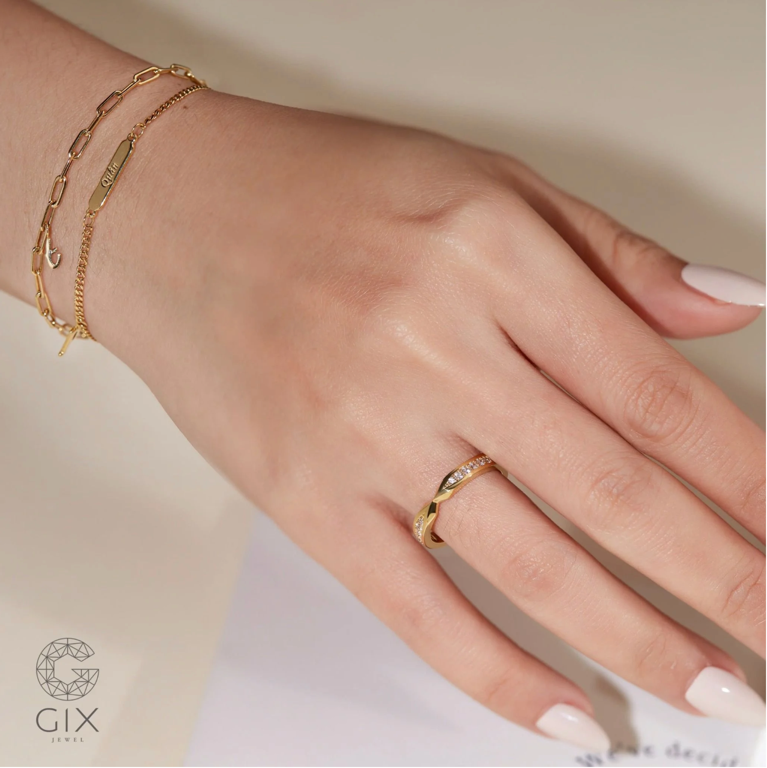 Nhẫn cưới Ribbon vô cực vàng 10k đính đá cao cấp Gix Jewel - GCR25050104