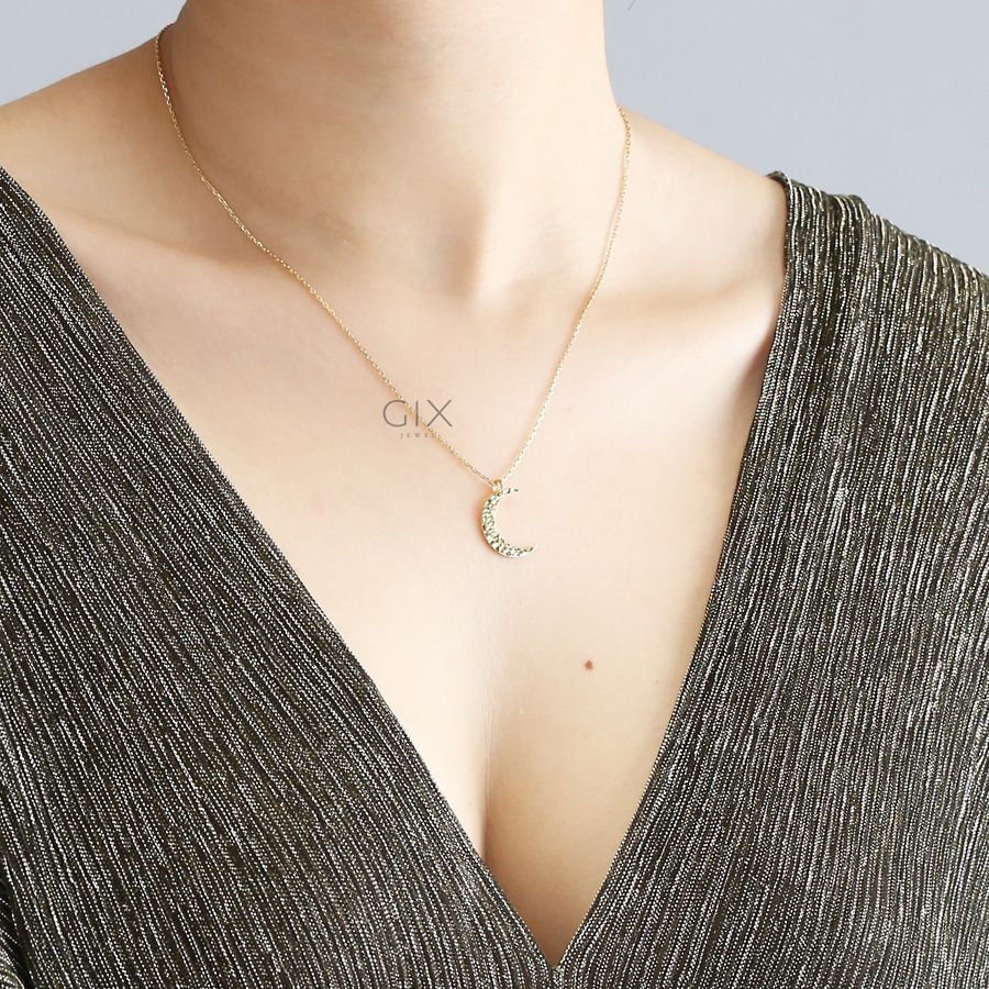 Dây chuyền bạc mạ vàng mặt trăng hammer nhám cá tính Gix Jewel