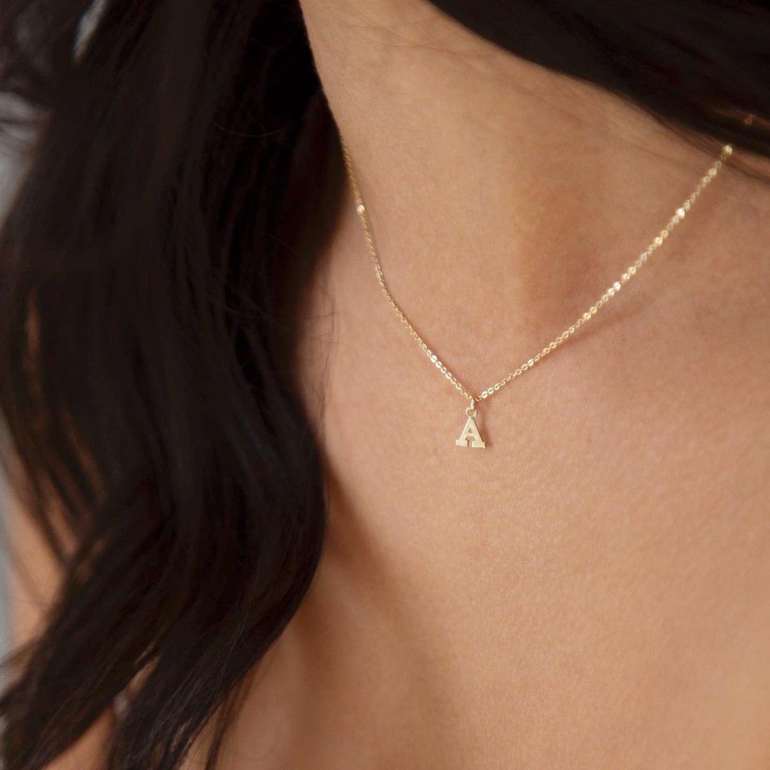 Dây chuyền vàng 18k khắc tên mình sợi nhuyễn ôm sát cổ nữ kiểu đẹp Gix Jewel