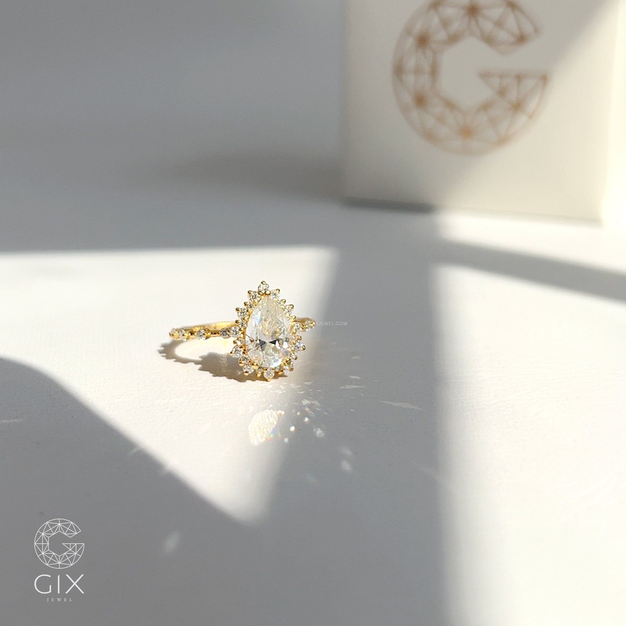 Nhẫn Đính Hôn Kim Cương Đẹp Vàng Tây 18K Đá Moissanite Giá Rẻ Gixjewel