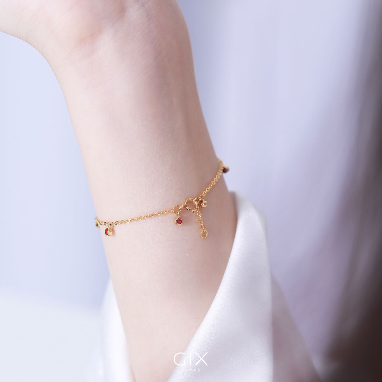 Lắc tay bạc nữ đẹp mạ vàng 18k sợi nhỏ xinh đính đá cầu vòng nhiều màu Gix