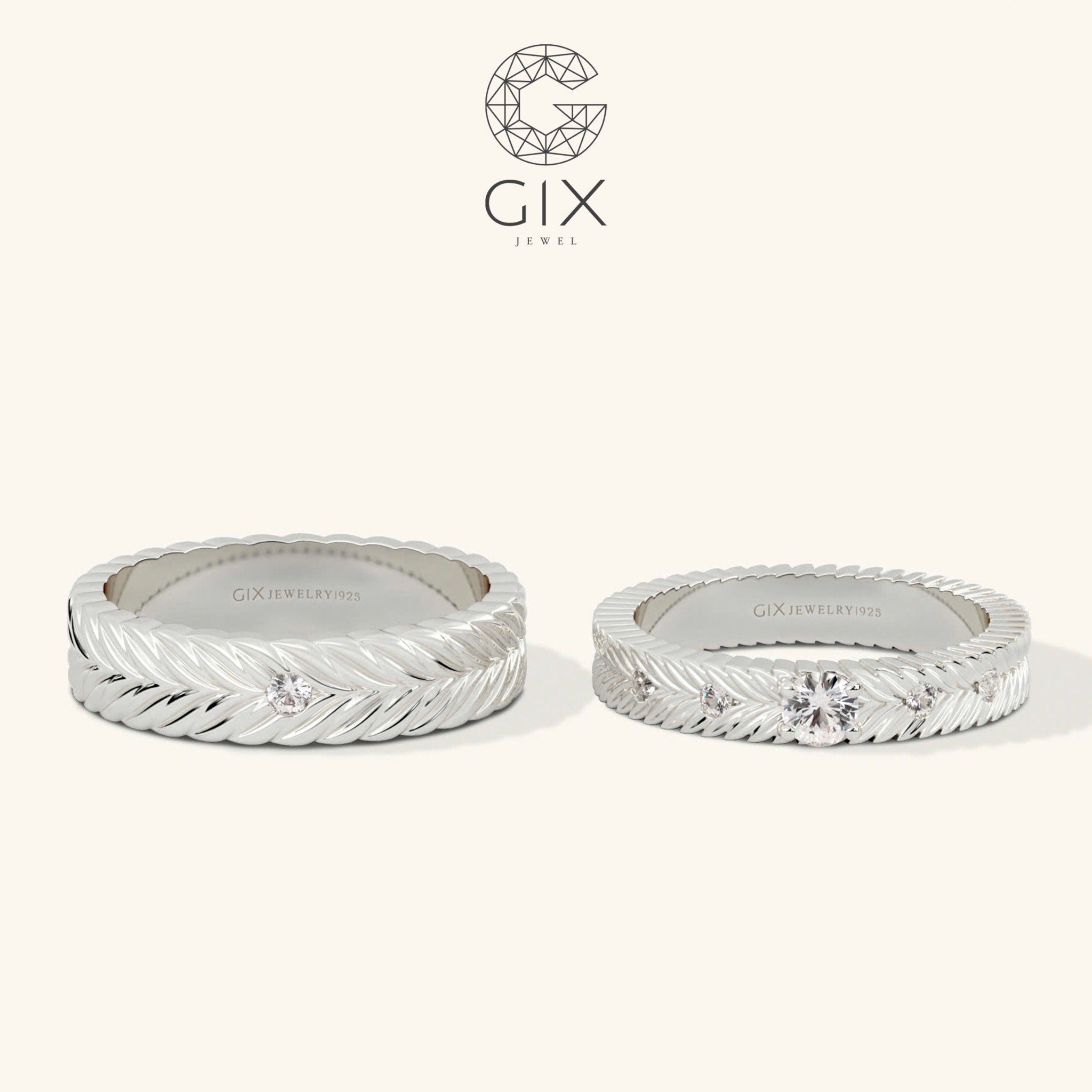 Nhẫn đôi bạc bản vuông mạ vàng khắc hoa văn Gix Jewel - GCR25050088