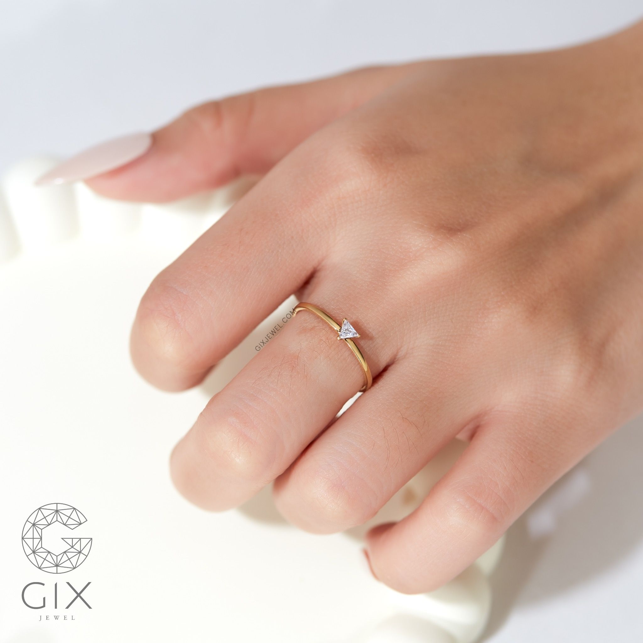 Nhẫn mặt đá nữ bạc 925 vàng 18k Gix Jewel đính đá moissanite đeo ngón trỏ cá tính