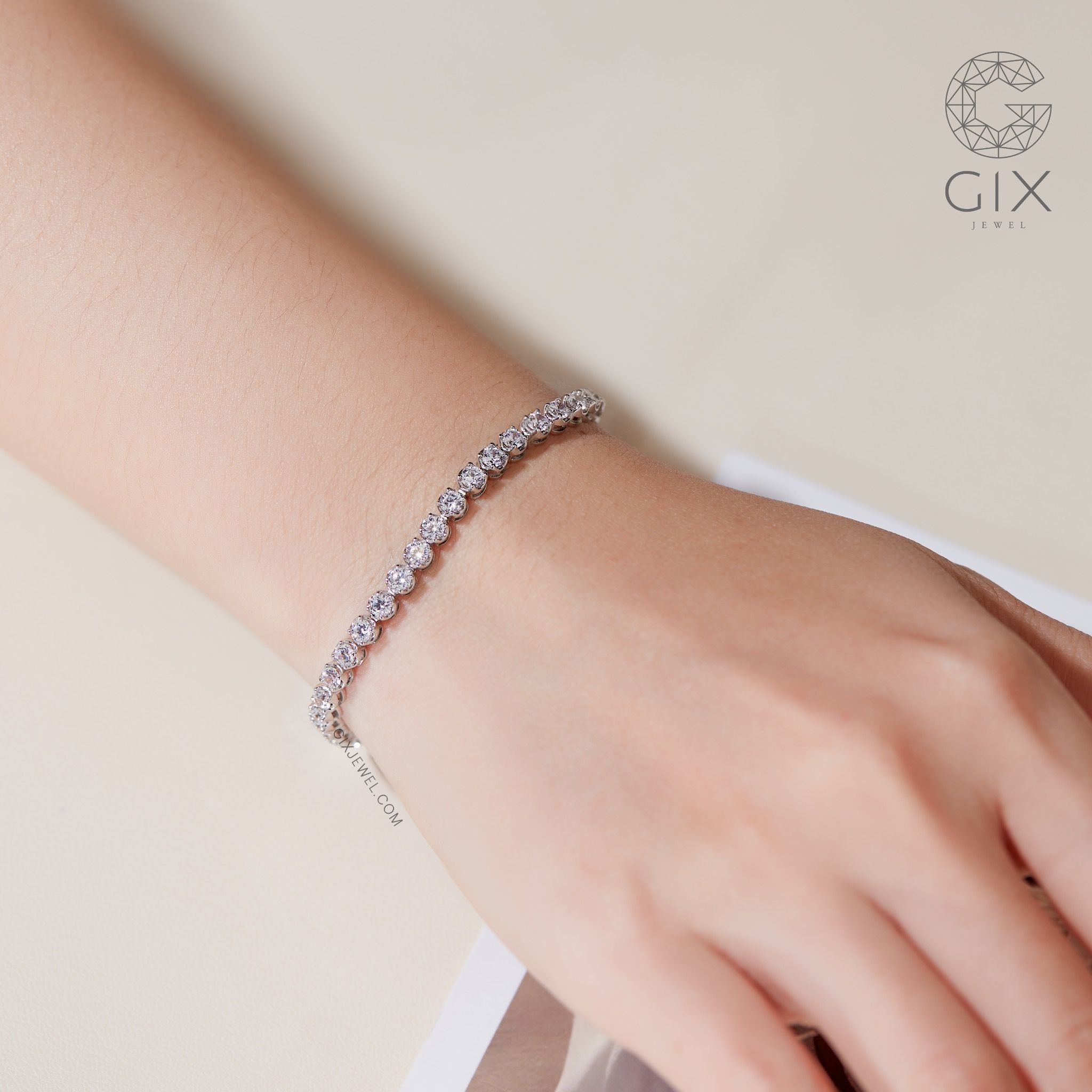 Lắc tay full đá tennis bạc và vàng 18k cho nam nữ đính kim cương cao cấp Gix Jewel
