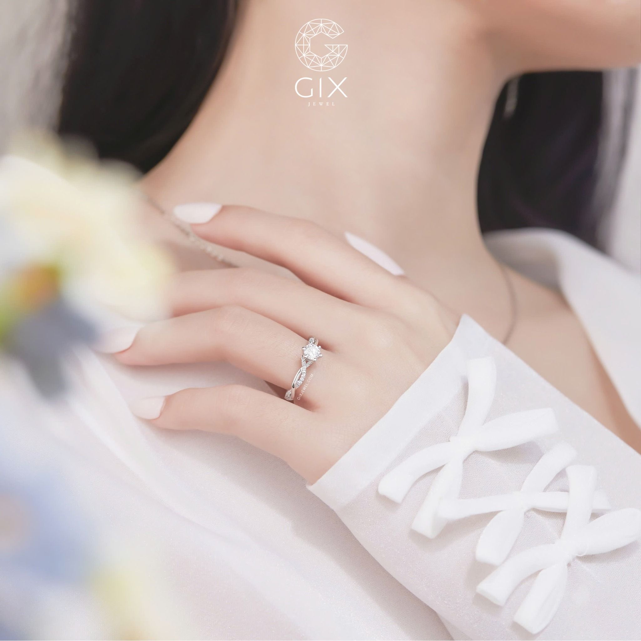 Nhẫn cầu hôn kiểu đẹp giá rẻ vàng tây 18k đính kim cương nhân tạo Gix Jewel