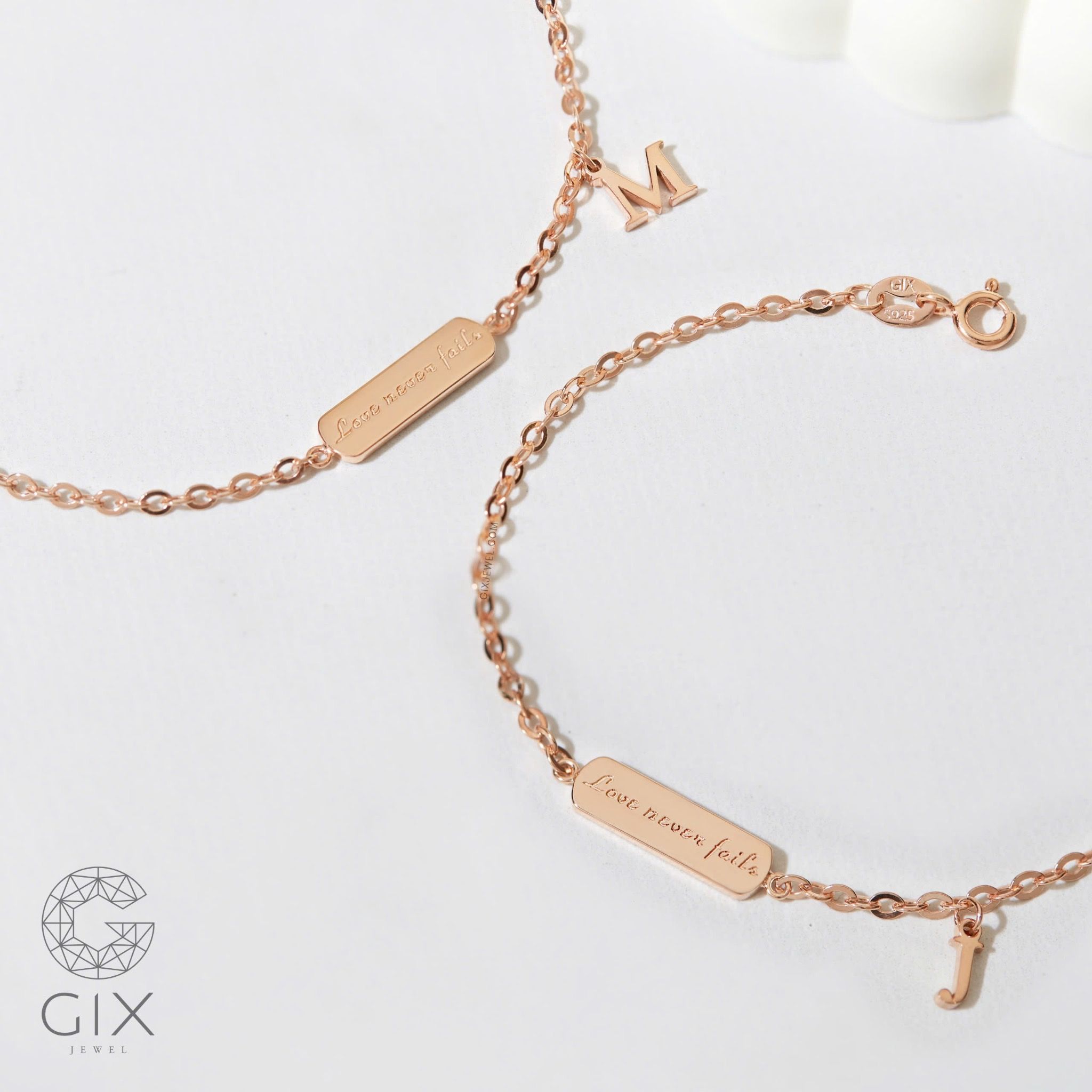 Vòng đeo tay nữ vàng 18k bạc 925 handmade dạng xích gắn charm chữ cái Gix