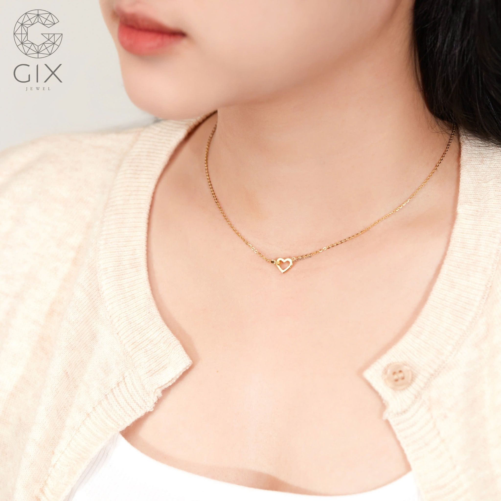 Vòng cổ vàng tây & bạc đẹp cho nữ hình trái tim lồng đeo sát cổ Gix Jewelry