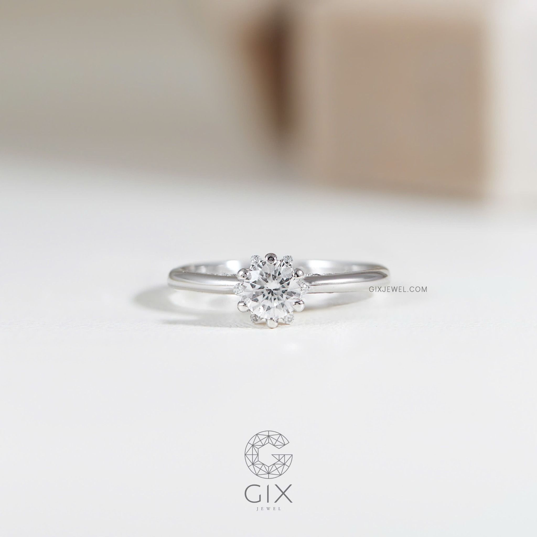 Nhẫn Cầu Hôn Đẹp Giá Rẻ Vàng Tây 18K Kim Cương Nhân Tạo Moissanite Gix