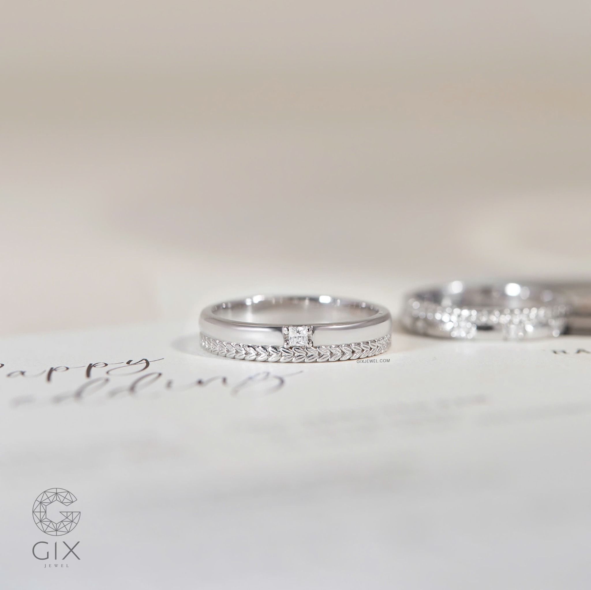 Nhẫn cưới kiểu mới 18k bản to đẹp hình vương miện đính đá Gix Jewel