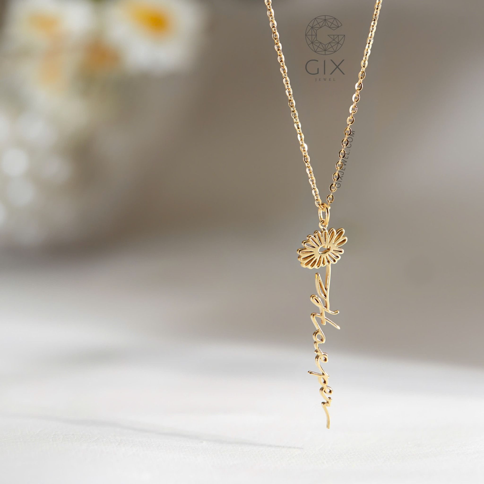 Dây chuyền vàng khắc tên chữ cái dây chữ cong cho nữ - Hoa Cúc Daisy tháng 4 GixJewelry