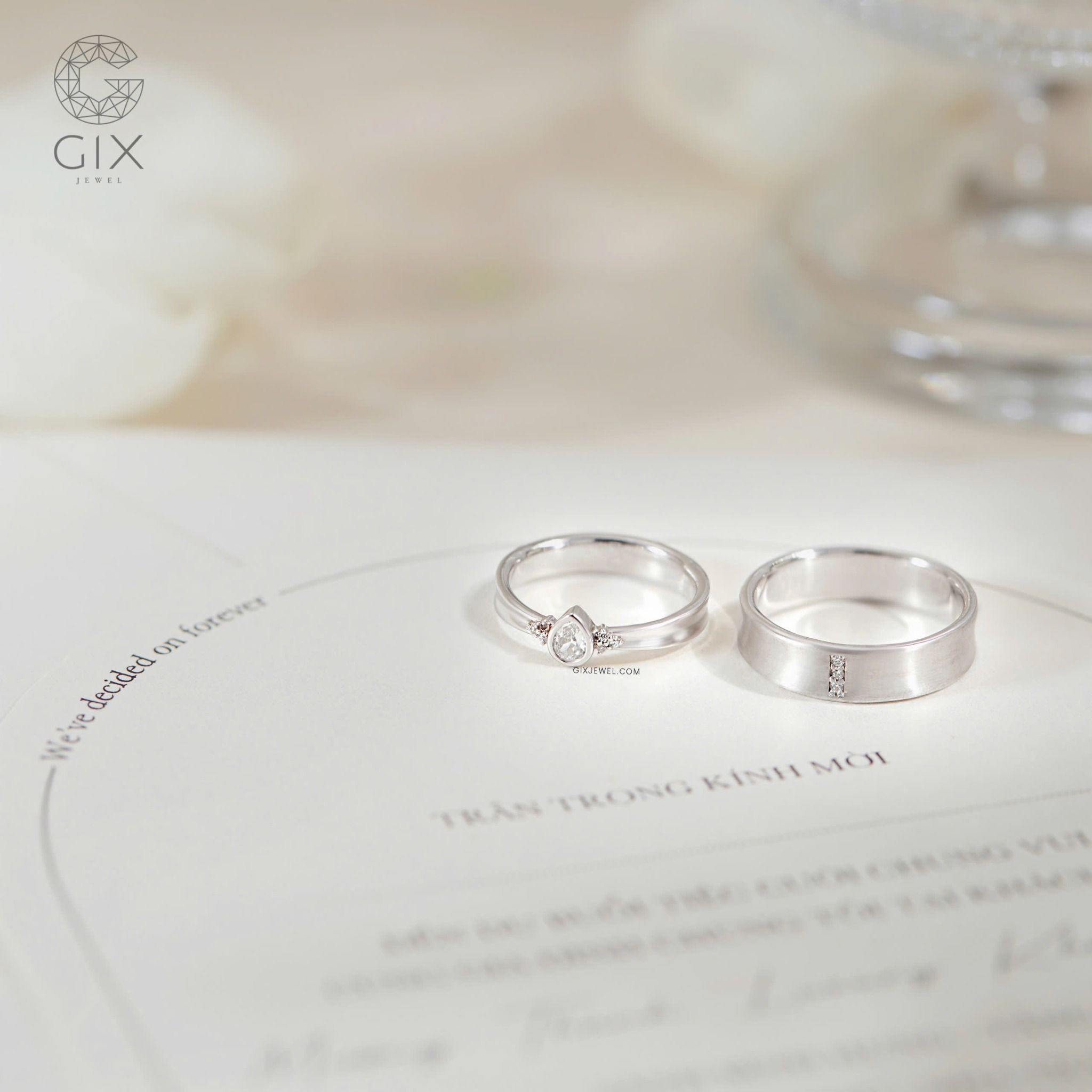 Nhẫn cưới Hàn Quốc đẹp vàng hồng Rose Gold hiện đại mới nhất đính kim cương Gix Jewel