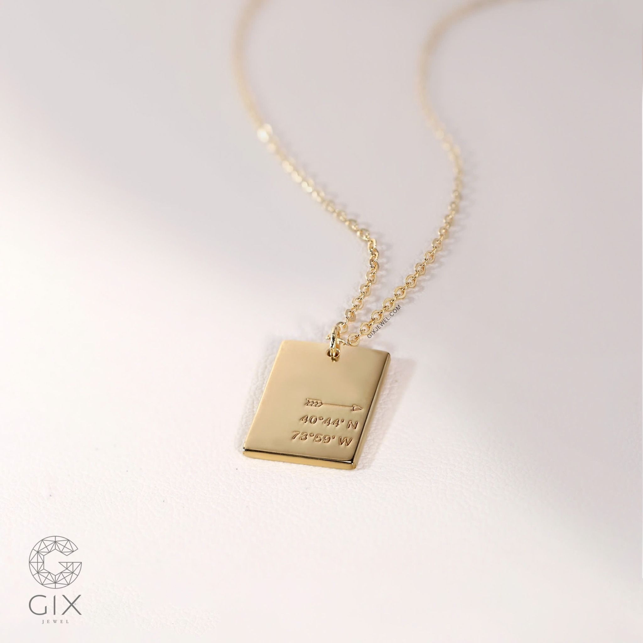 Dây chuyền đôi vàng 18k khắc tên theo yêu cầu sợi chữ cong hình chữ nhật Gix