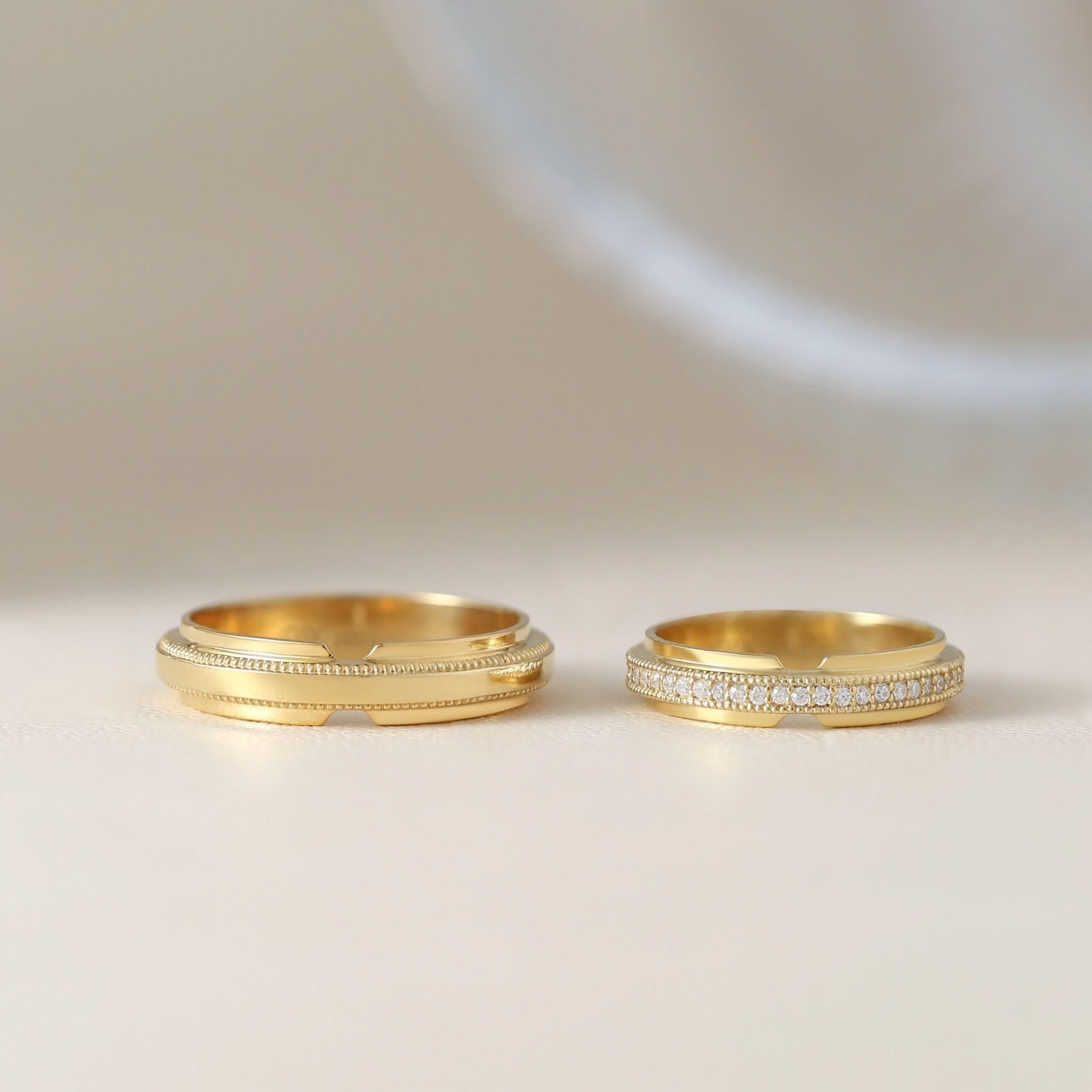 Nhẫn cưới kim cương vàng trắng rẻ đẹp thiết kế riêng dáng vô cực Gix Jewelry