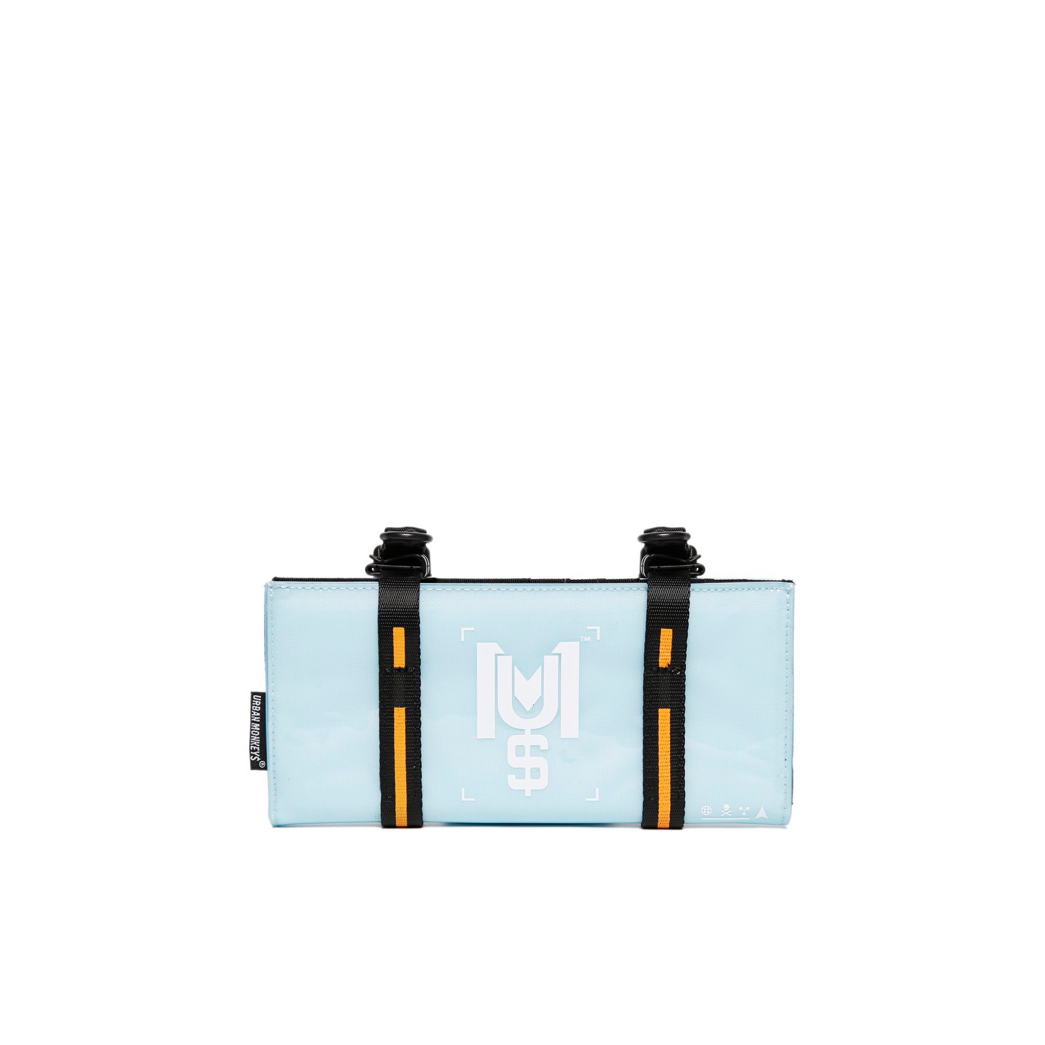 550 BLUE PVC