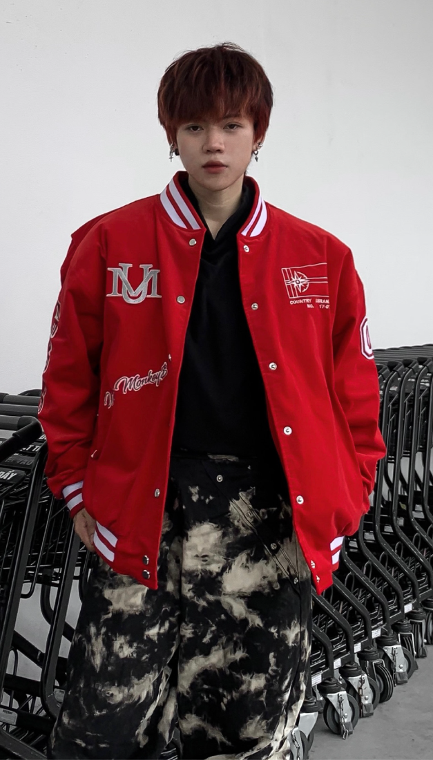 BASIC VARSITY RED