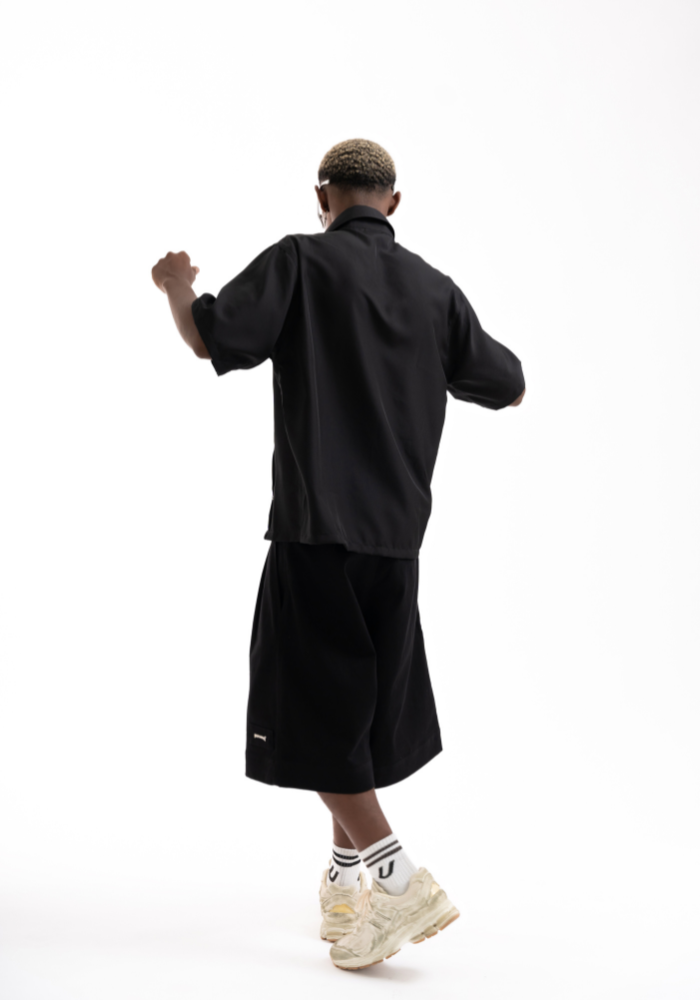 PLEATED BOXY SHIRT BLACK