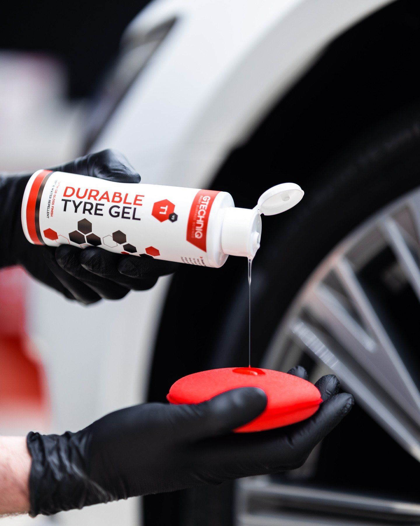 Dung Dịch Dưỡng Vỏ Siêu Bền - Gtechniq T1 Durable Tyre Gel 500ml