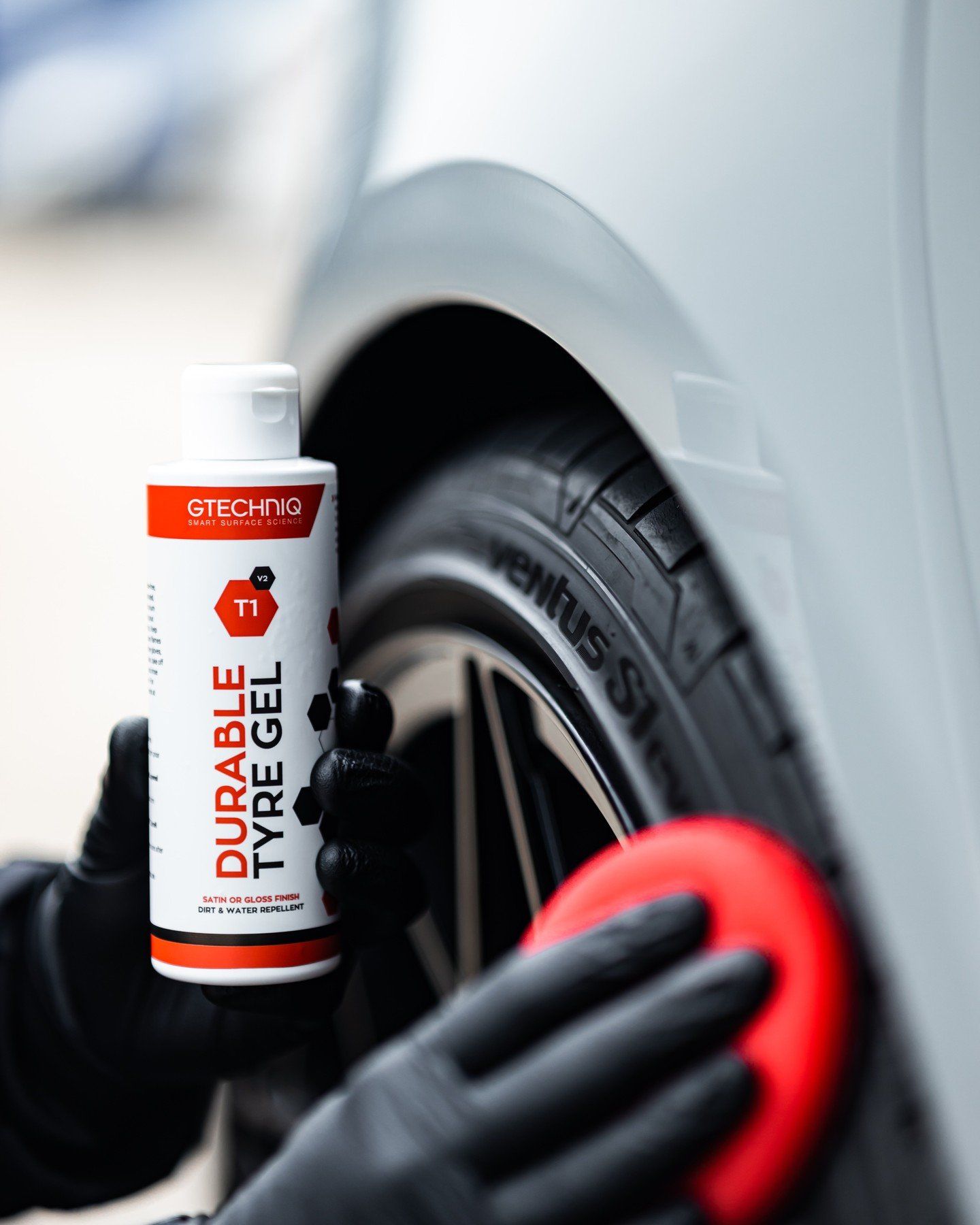 Dung Dịch Dưỡng Vỏ Siêu Bền - Gtechniq T1 Durable Tyre Gel 250ml