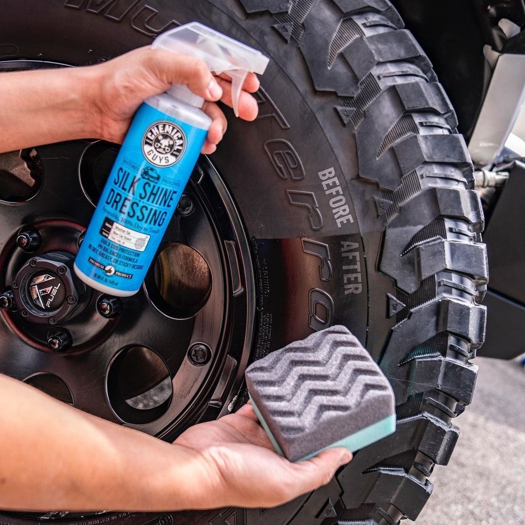 Dung Dịch Dưỡng Và Phục Hồi Nhựa Nhám - Chemical Guys Silk Shine