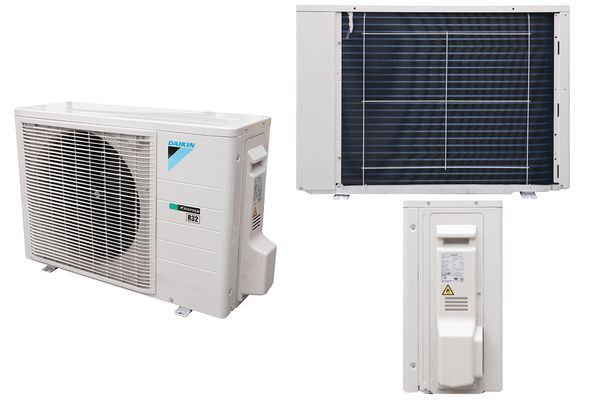 Máy lạnh Daikin Inverter 2.5 HP FTKQ60SVMV