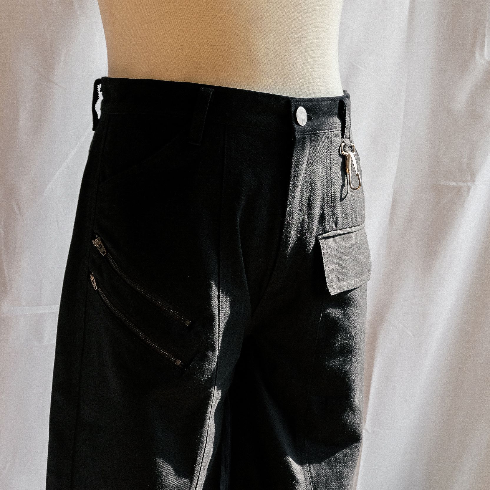 Straight Fit Kaki Pants