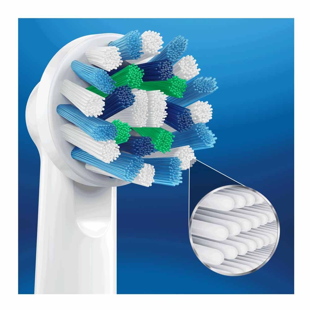 Oral-B Pro1 700 Cross Action