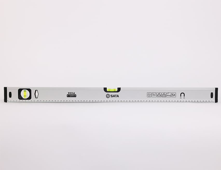 Thước thủy SATA 30inch 24*53*750mm 91604A