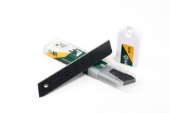 Bộ lưỡi dao tiện ích 1 bộ 10 cái SATA 93433A - 10PC. SPARE BLADES, 8-POINT, 18X100MM