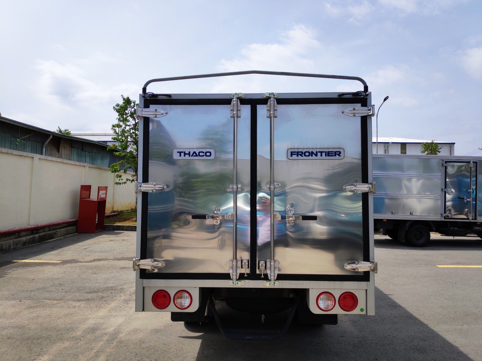 Kia K250 - Thùng Mui Bạt Mới - 1.490kg - 2.490kg