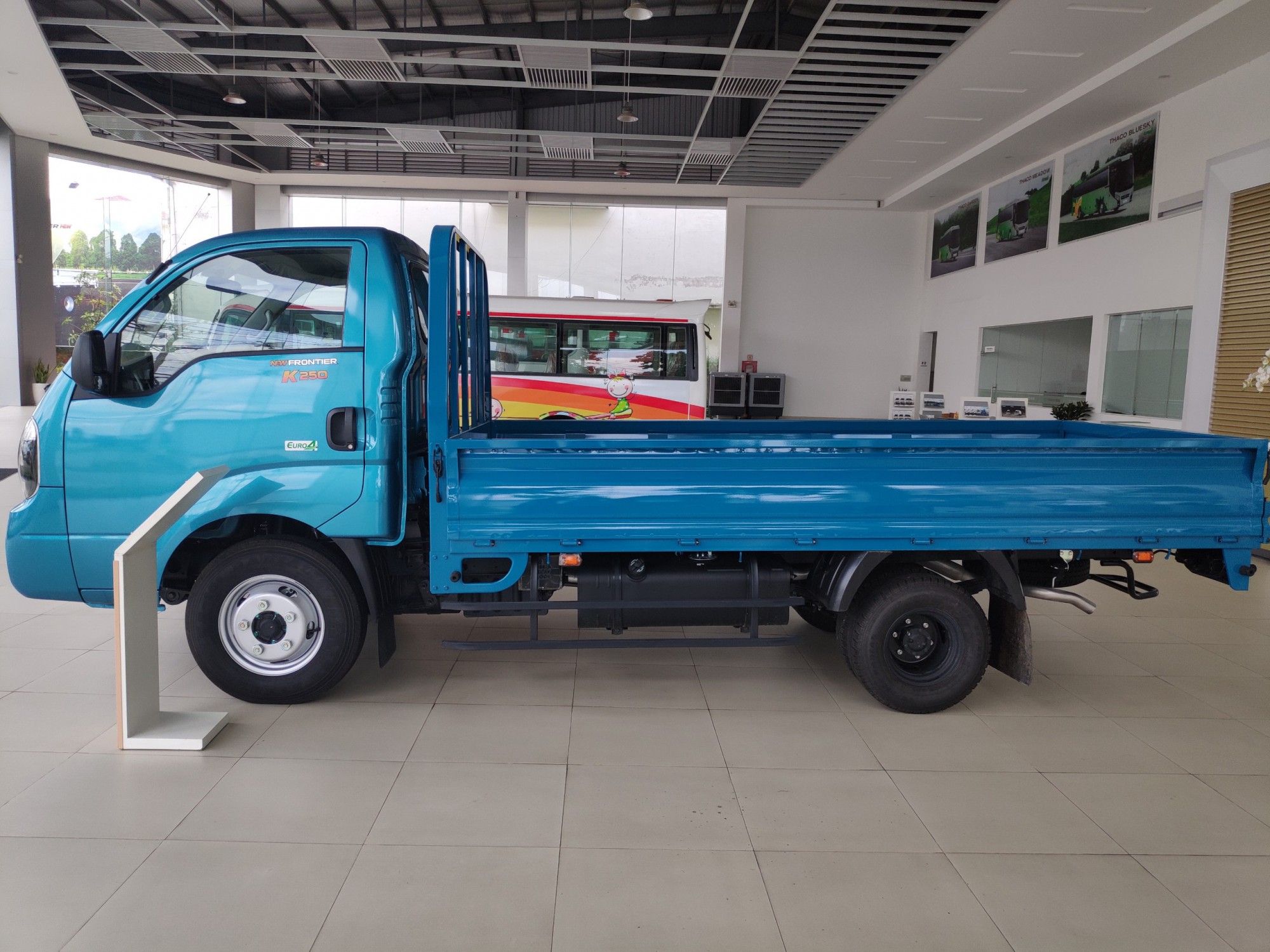 KIA FRONTIER K250 - THÙNG LỬNG - 1.49/ 2.49 TẤN
