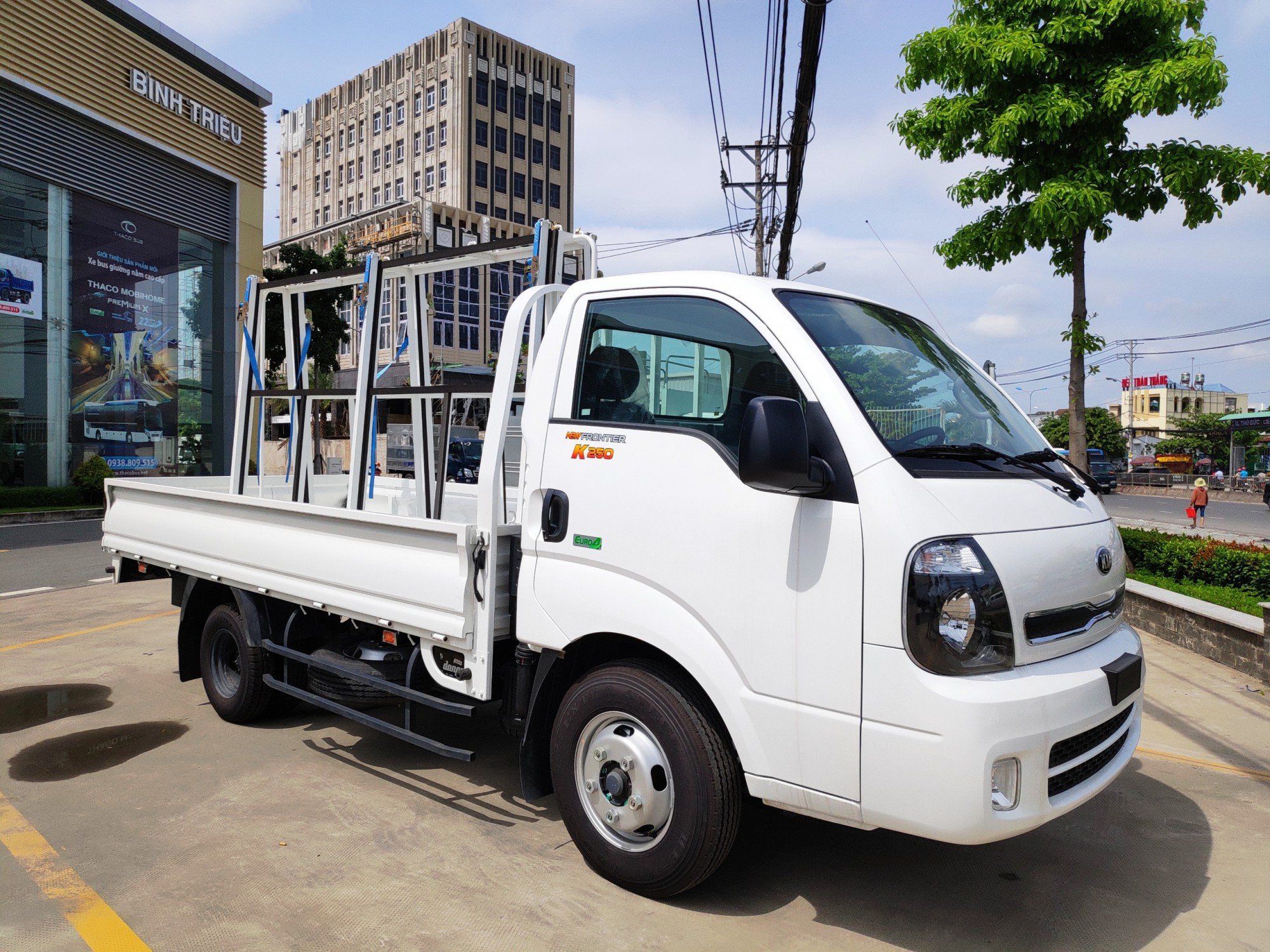 Kia K250 - Gía Chở Kính - 2.490kg