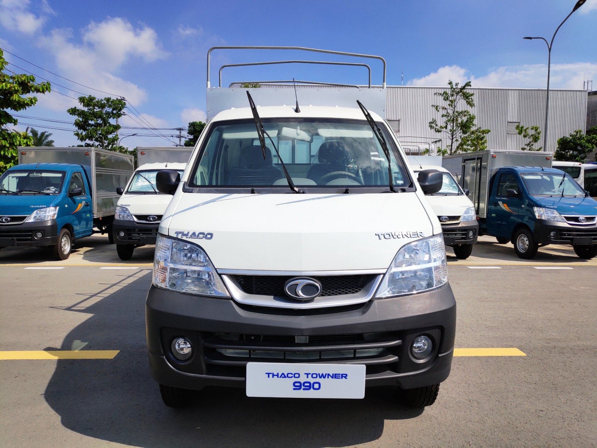 THACO TOWNER 990 - THÙNG MUI BẠT - TẢI TRỌNG 990KG