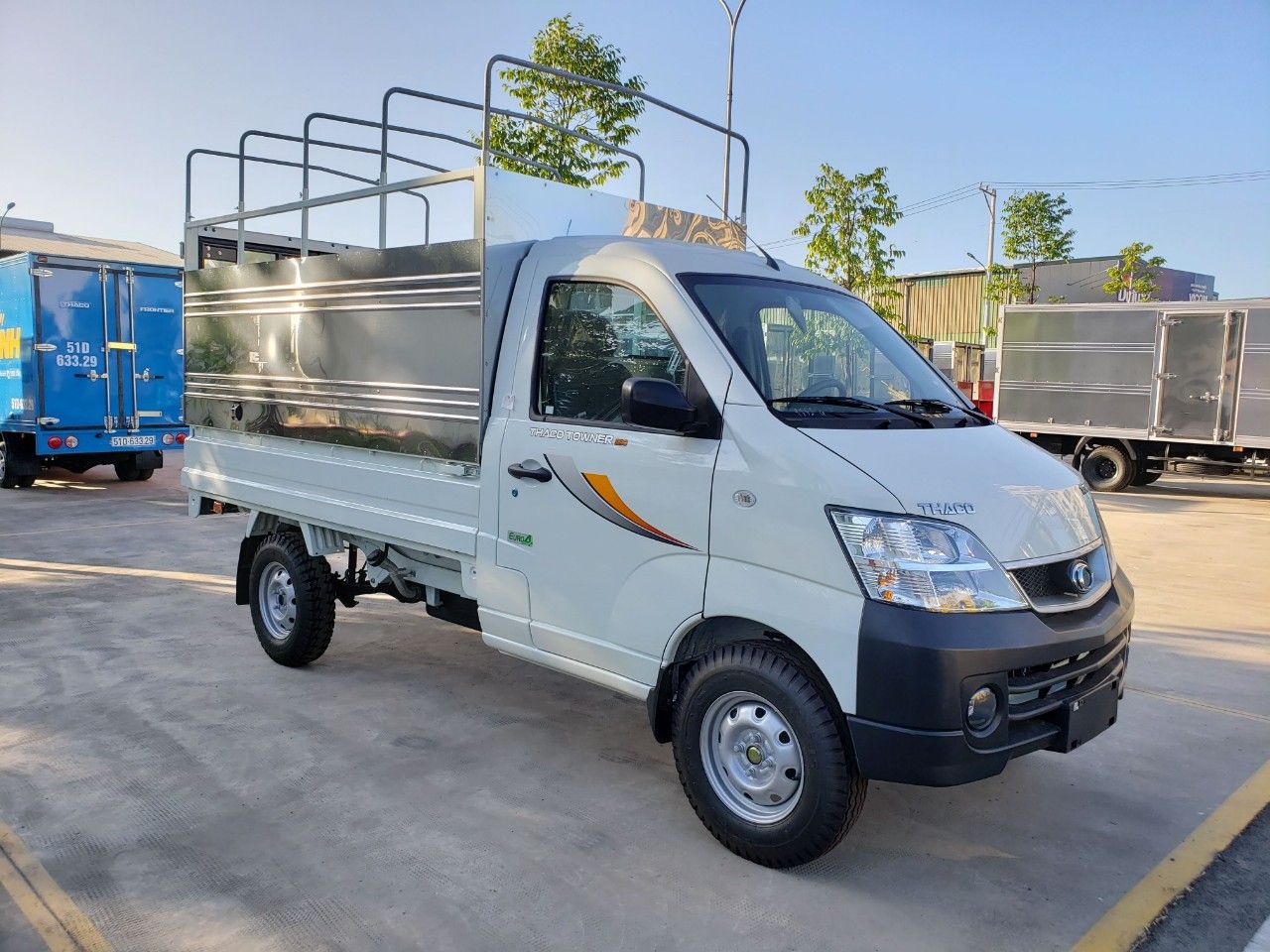 THACO TOWNER 990 - THÙNG MUI BẠT - TẢI TRỌNG 990KG